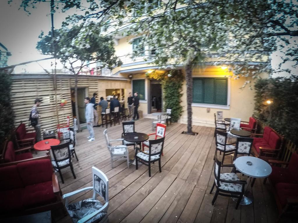 Arka Hostel Shkoder Exterior photo