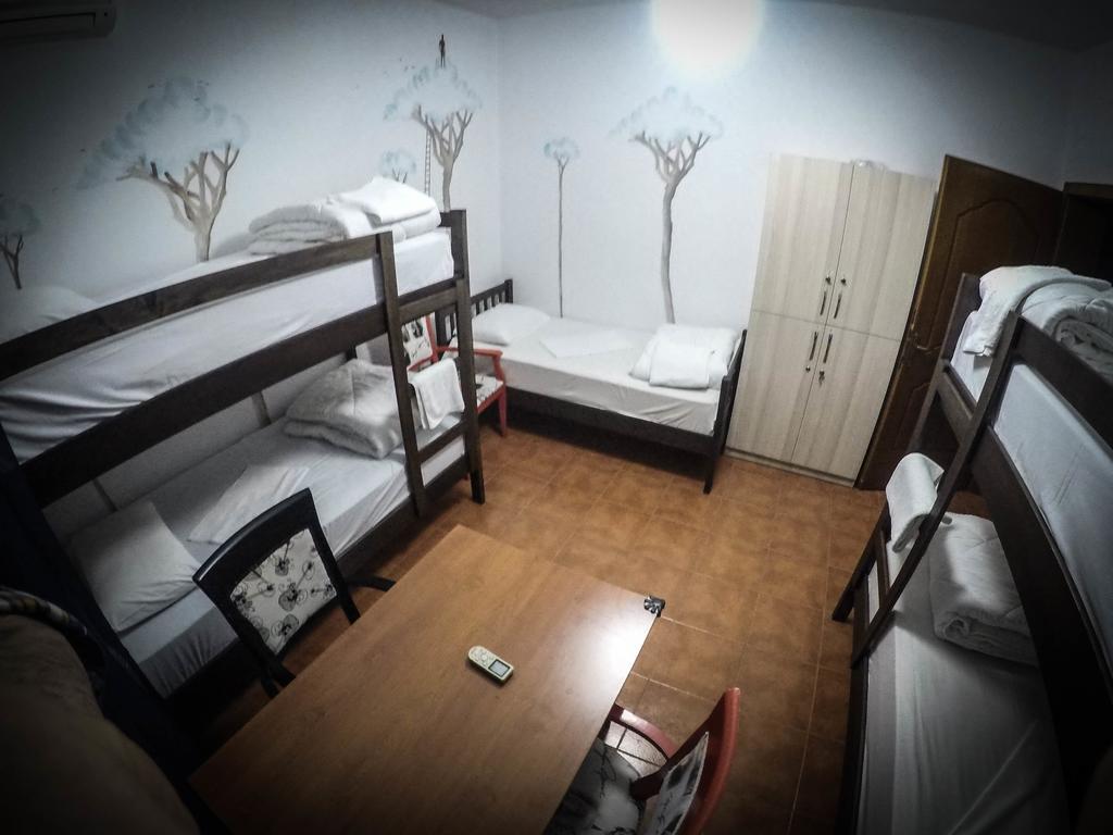Arka Hostel Shkoder Exterior photo