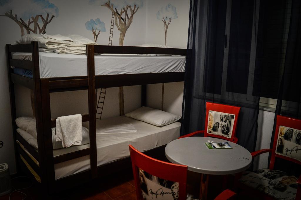 Arka Hostel Shkoder Exterior photo
