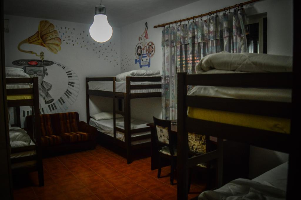 Arka Hostel Shkoder Exterior photo